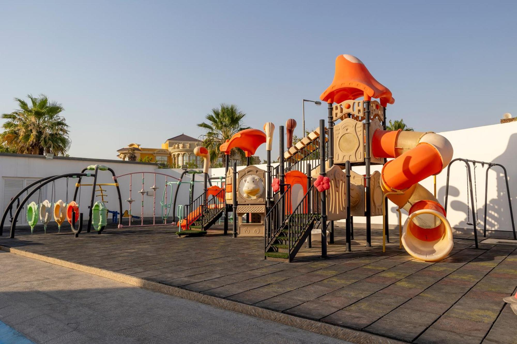 Nordic Resort Manama Eksteriør bilde